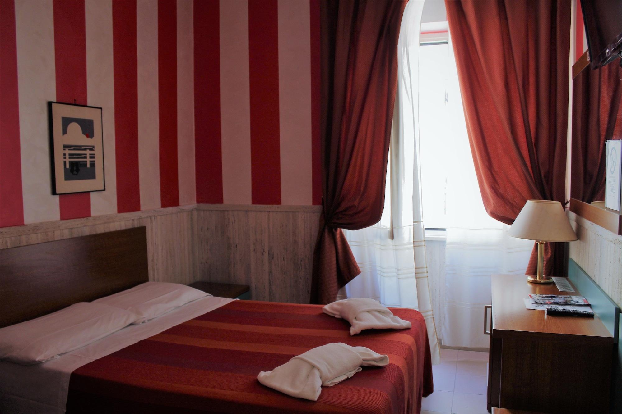 Hotel Pyramid Roma
